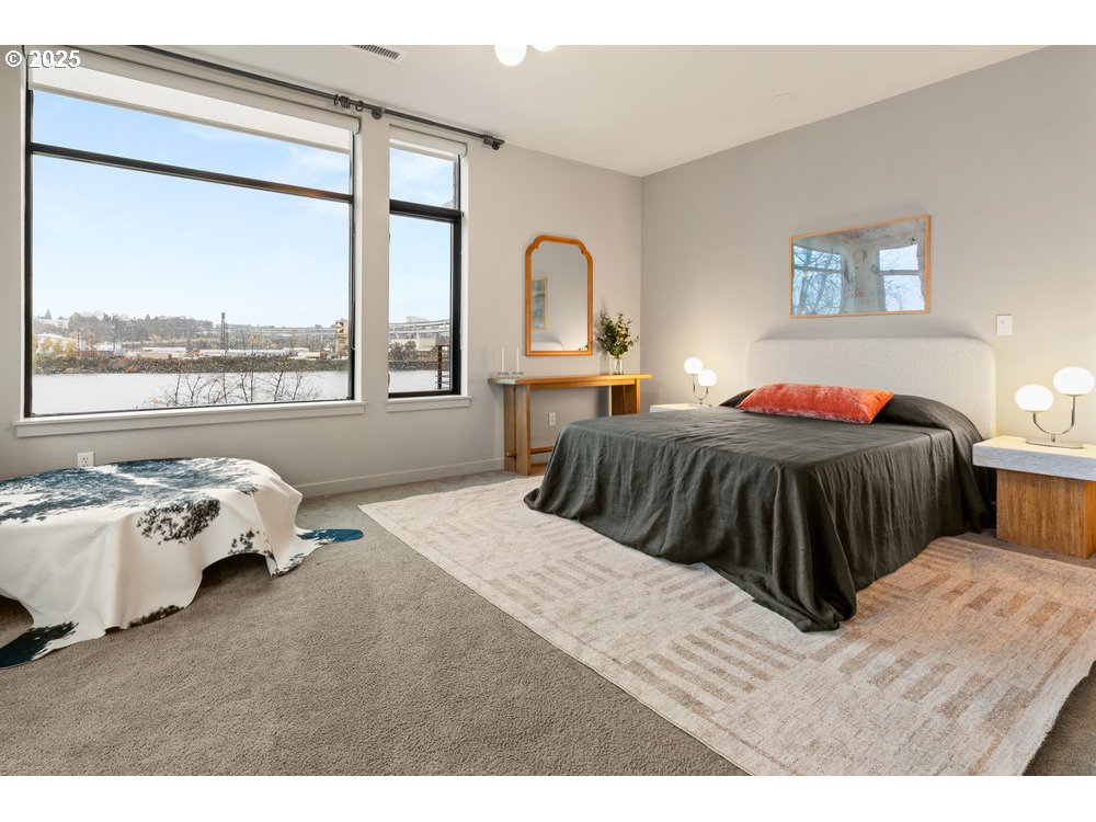 1684 Northwest Riverscape Street Portland, OR 97209 - Photo 21 of 47 Gallery Image 21