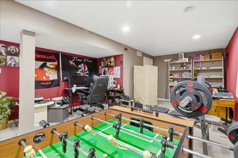 $399,900 | 7638 Mendocino Drive, Gurnee, IL 60031