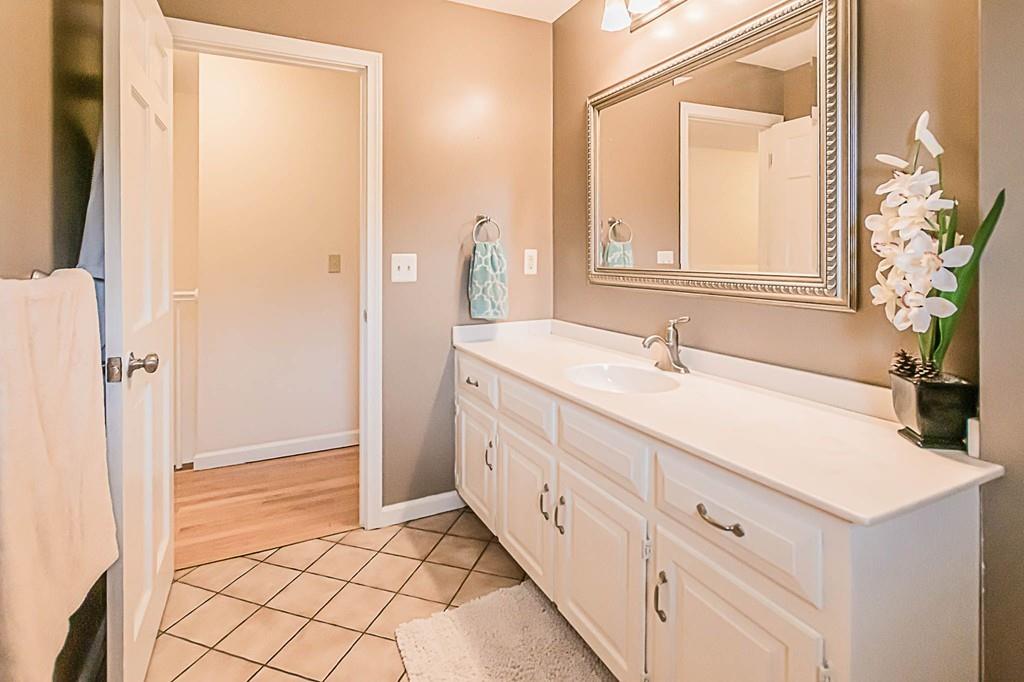 22 Colonial Drive Mendon, MA 01756 - Photo 36 of 42