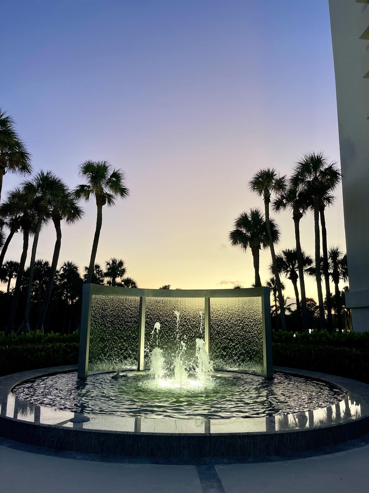 2001 North Ocean Boulevard, Unit 301 Boca Raton, FL 33431 - Photo 23 of 41 La Fontana