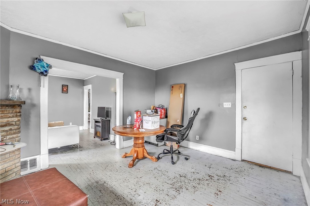 1835 Reyburn Road Cleveland, OH 44112 - Photo 23 of 46 Gallery Image 23