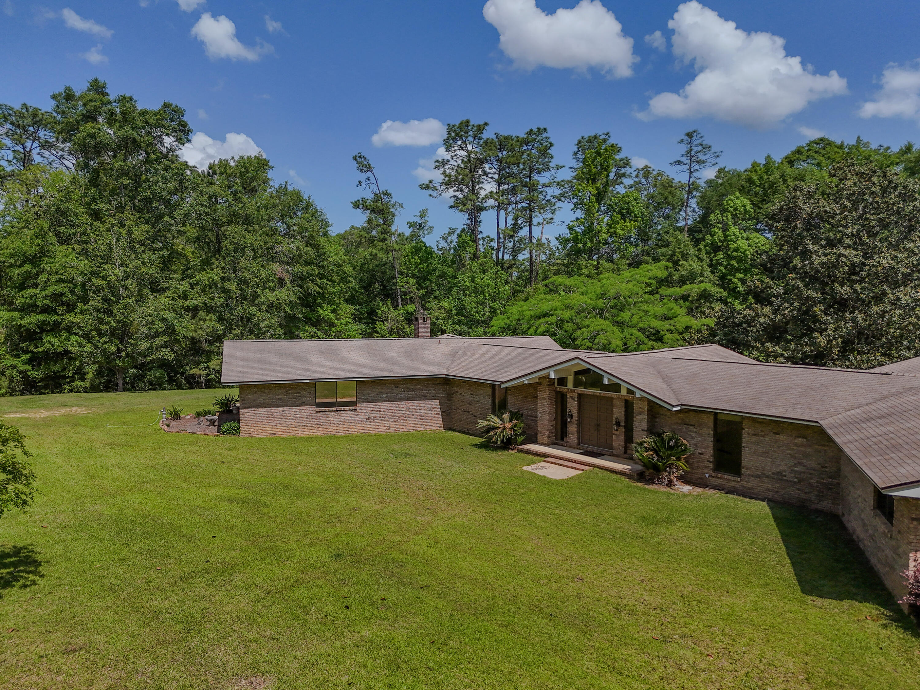 1186 Pine Forest Road Chipley, FL 32428 - Photo 18 of 75 Exterior