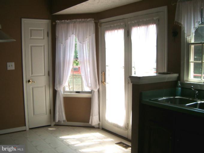 1712 Ross Road Forest Hill, MD 21050 - Photo 14 of 28 Kitchen