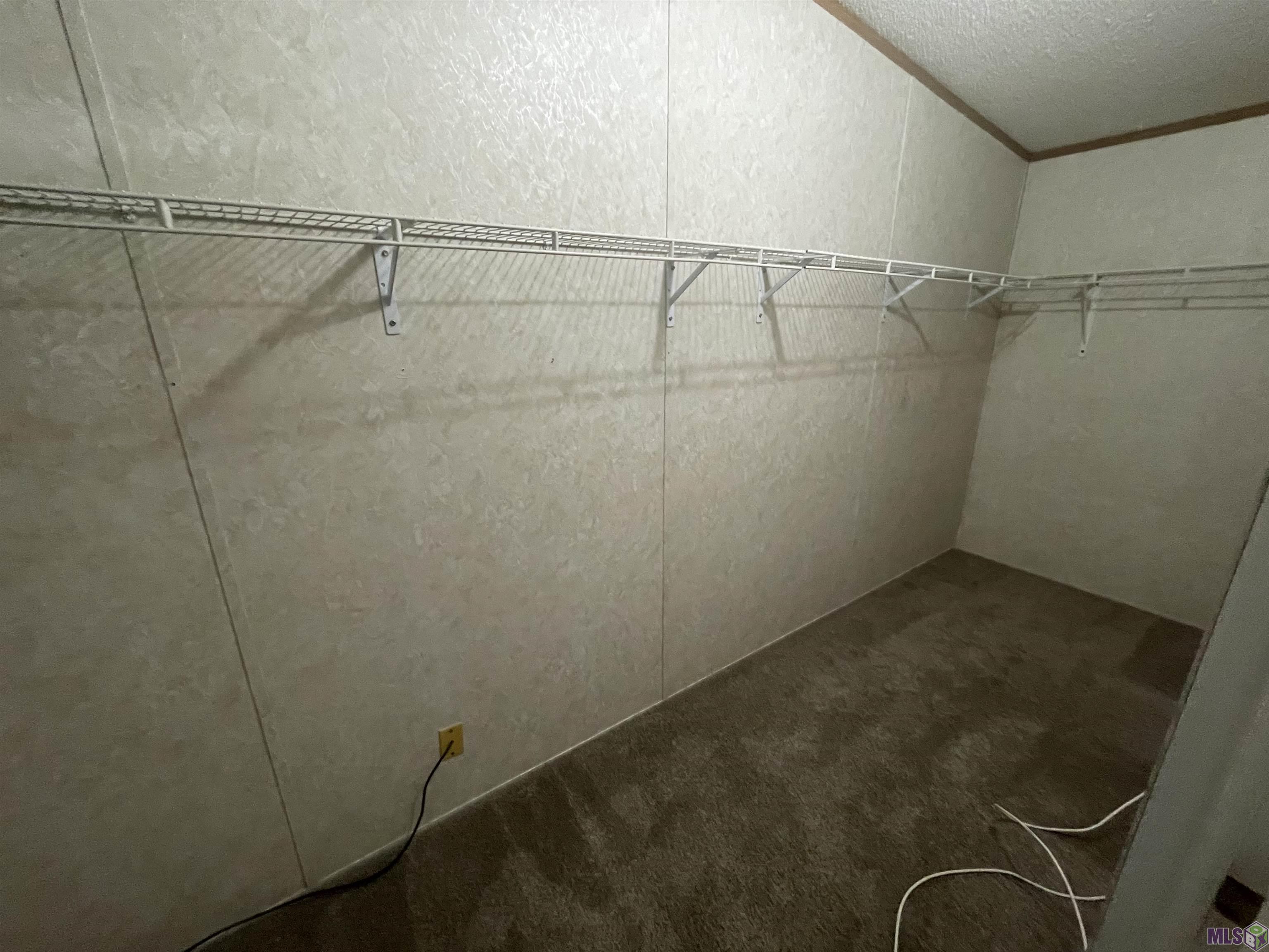41025 Cannon Road Gonzales, LA 70737 - Photo 9 of 18 Primary Closet