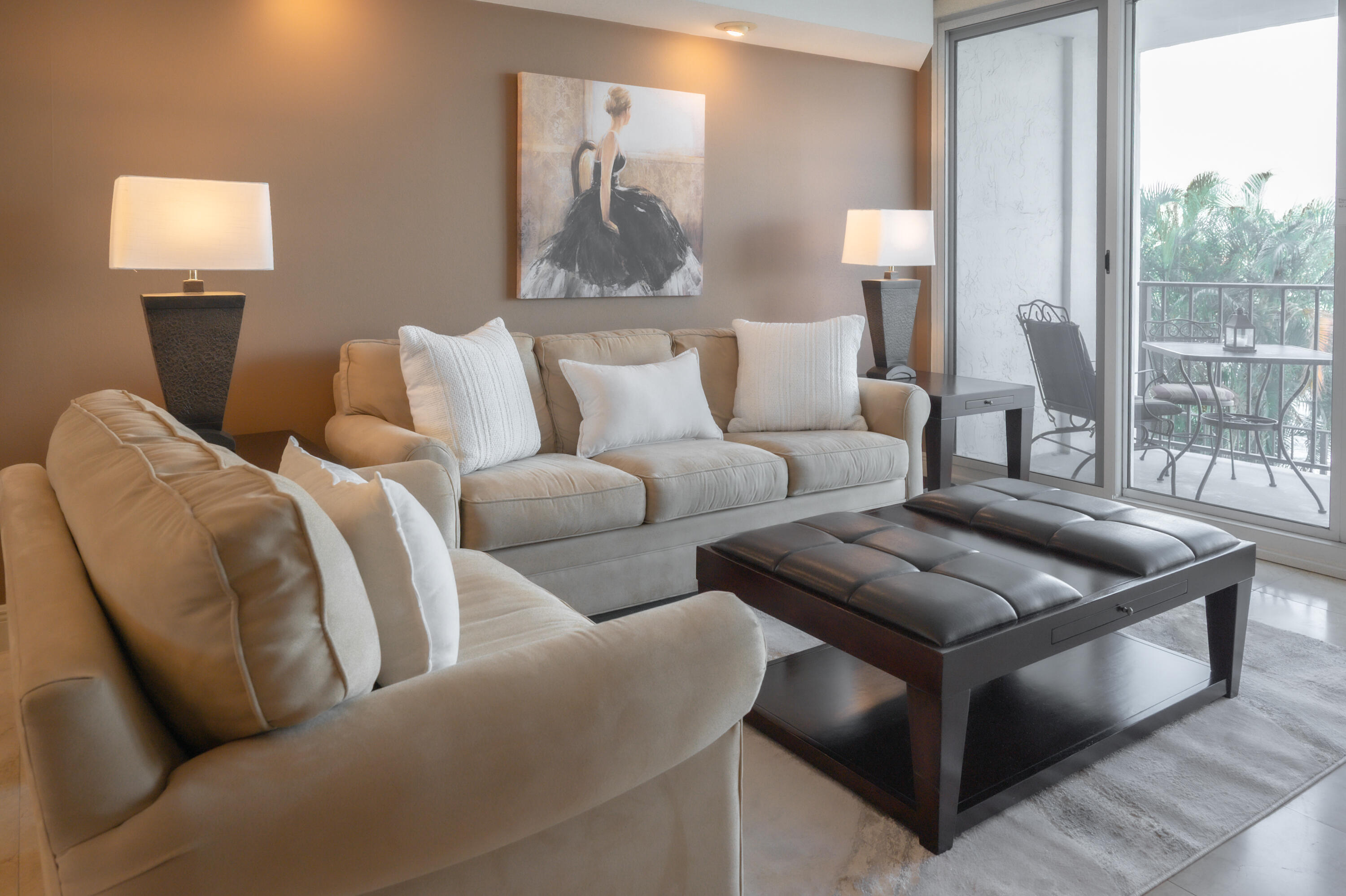 521 North Riverside Drive, Unit 208 Pompano Beach, FL 33062 - Photo 2 of 50 Cozy as can be
