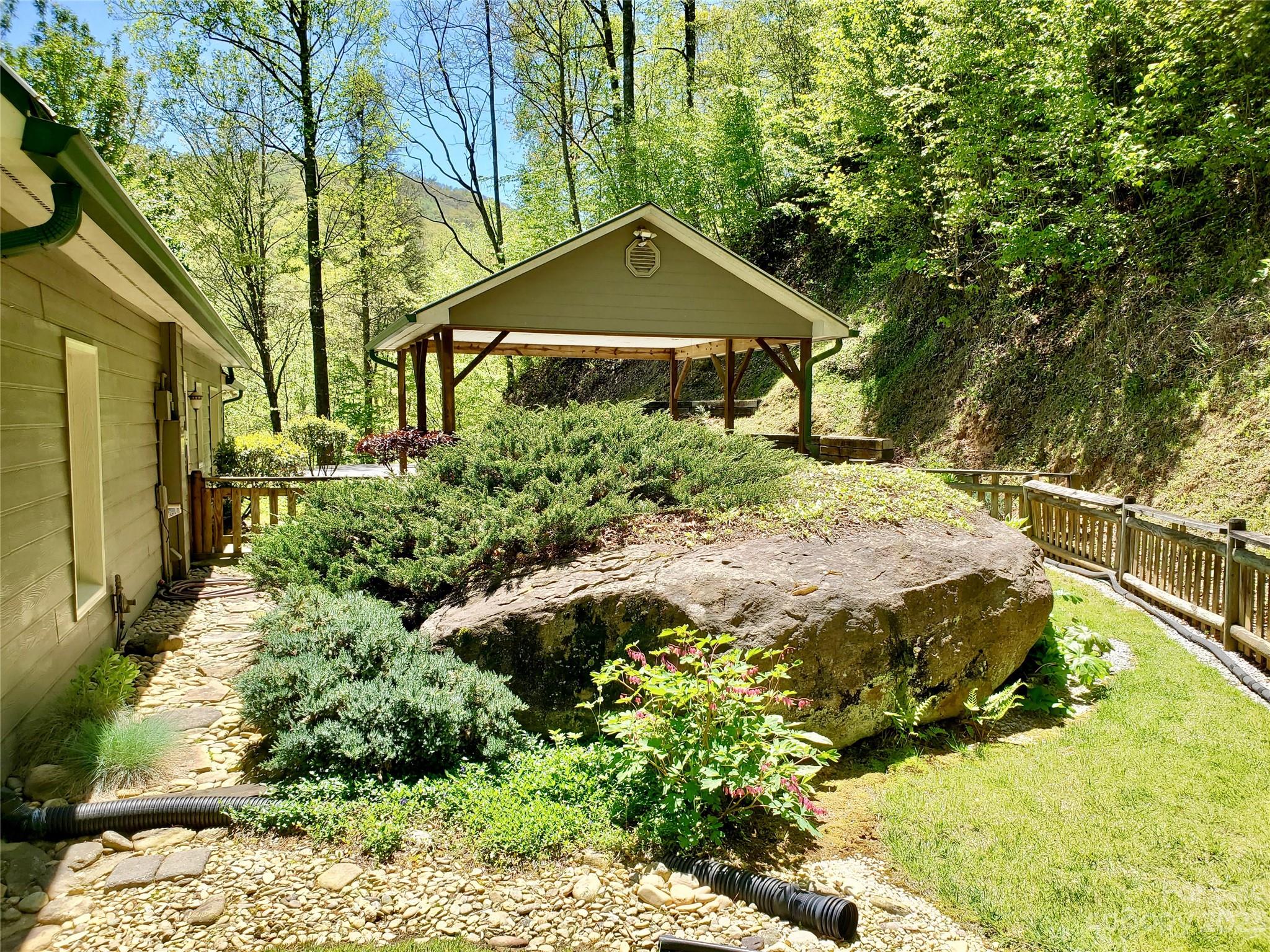 2732 Blanton Branch Road Sylva, NC 28779 - Photo 8 of 43 Gallery Image 8