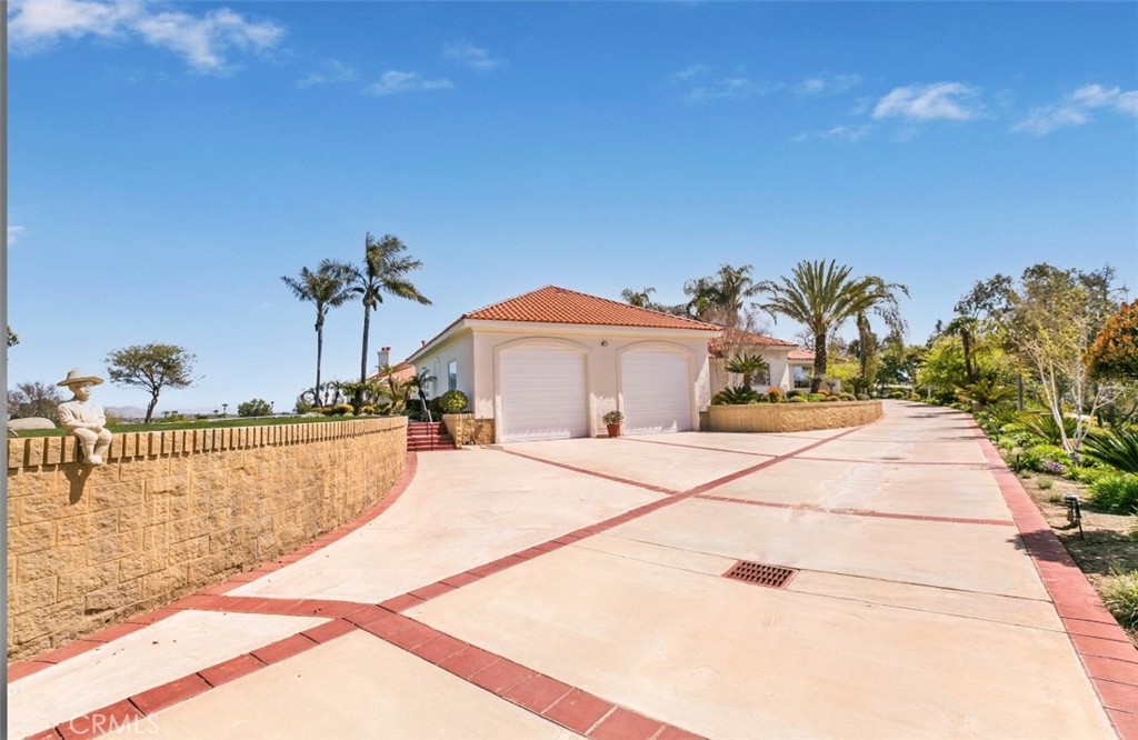 15980 Summit Crest Drive Riverside, CA 92506 - Photo 13 of 43