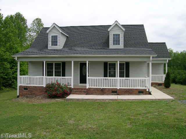 1603 Foxfire Road Asheboro, NC 27205 - Photo 1 of 12 Exterior Front.