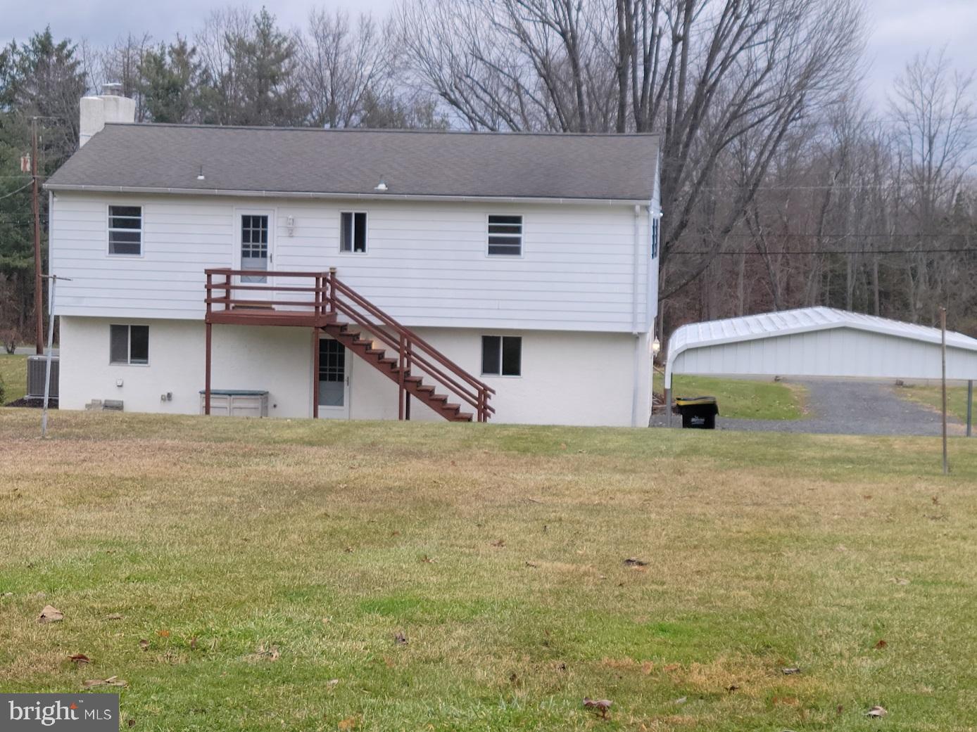 3140 Wild Run Road Pennsburg, PA 18073 - Photo 4 of 31 Back