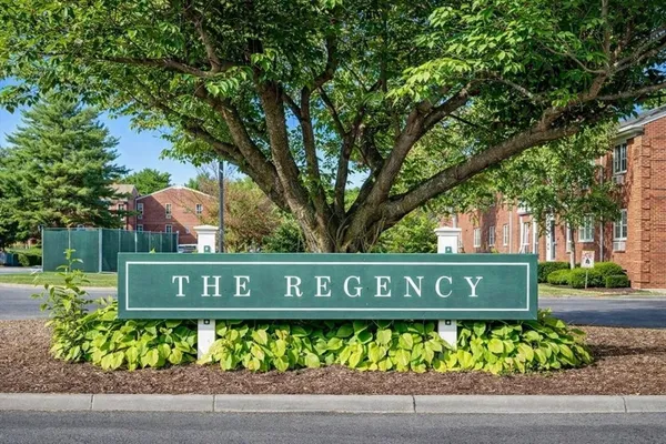 $159,900 | 121 Regency Park Drive, Unit 121, Agawam, MA 01001