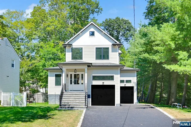 $1,699,000 | 25 Wardell Road, Livingston, NJ 07039