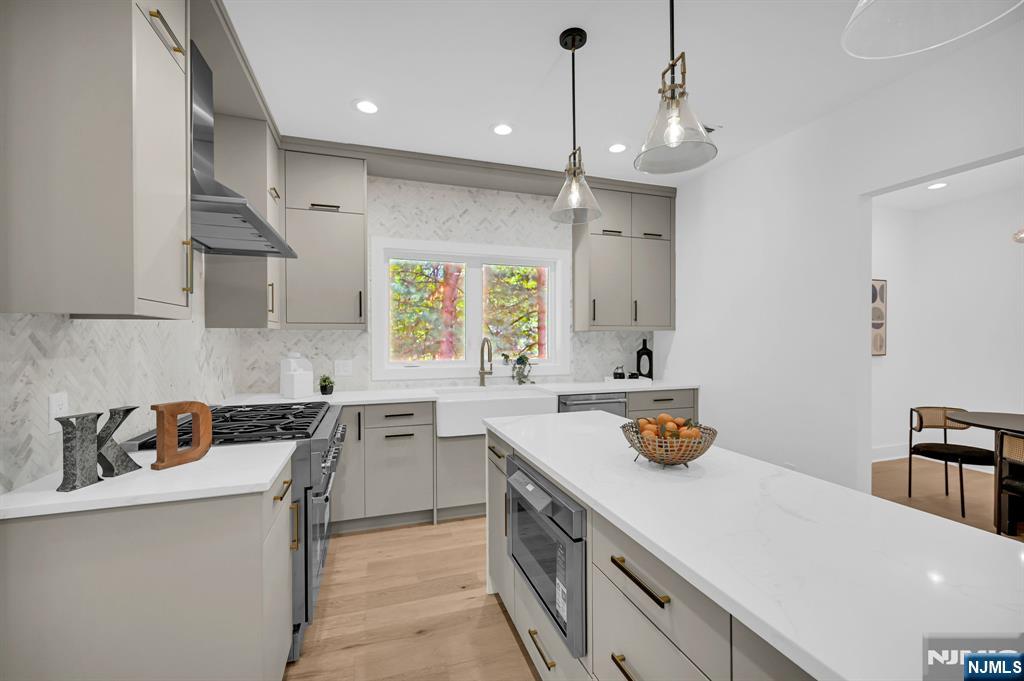 25 Wardell Road Livingston, NJ 07039 - Photo 11 of 34