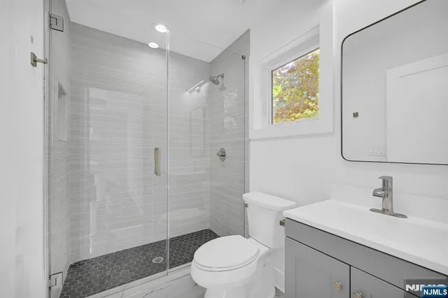 $1,699,000 | 25 Wardell Road, Livingston, NJ 07039