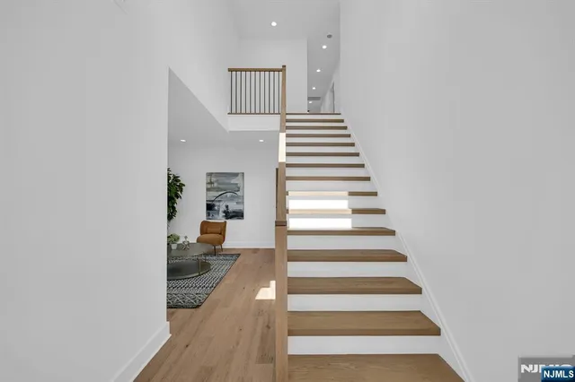 $1,699,000 | 25 Wardell Road, Livingston, NJ 07039