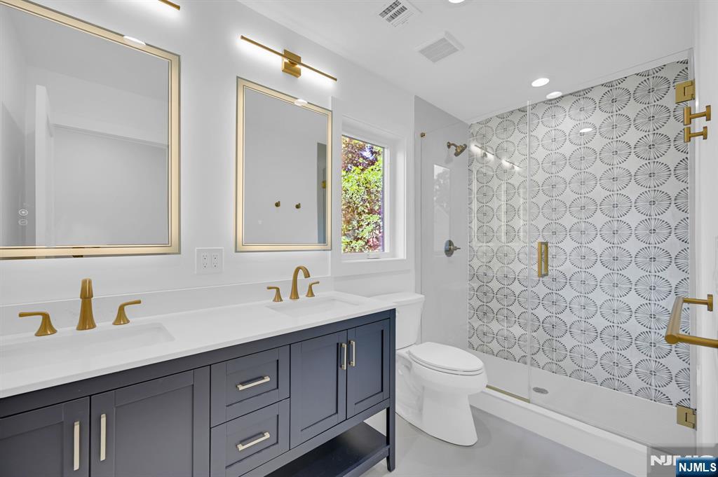 25 Wardell Road Livingston, NJ 07039 - Photo 21 of 34