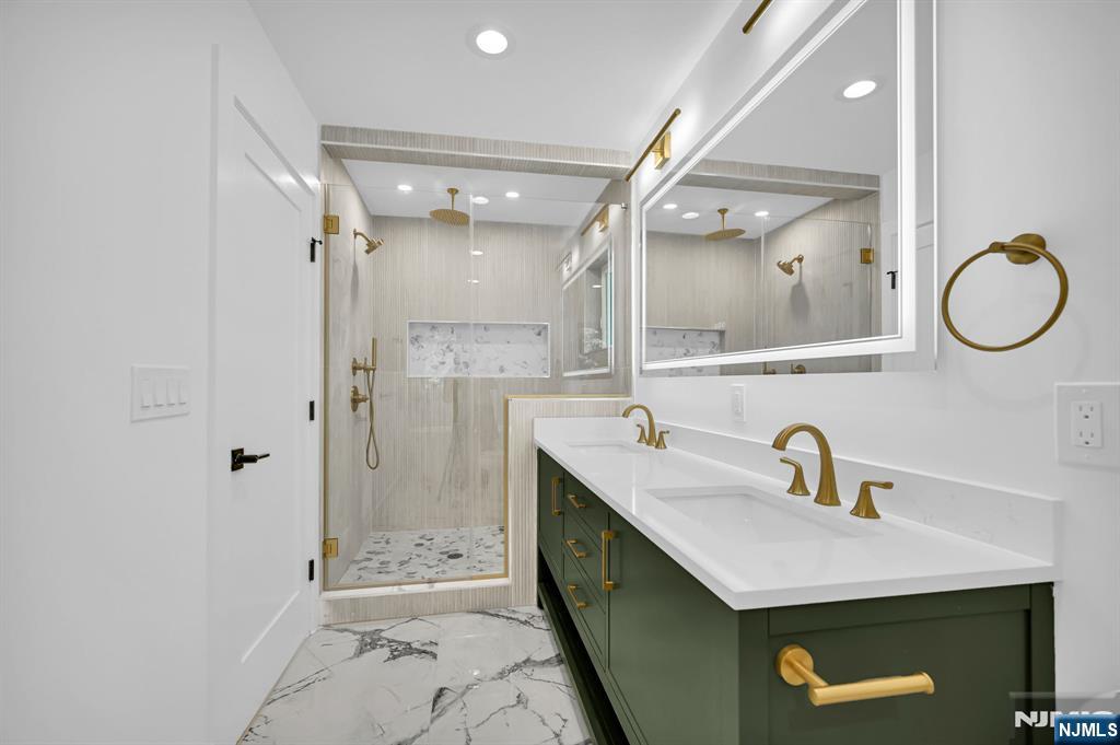 25 Wardell Road Livingston, NJ 07039 - Photo 28 of 34