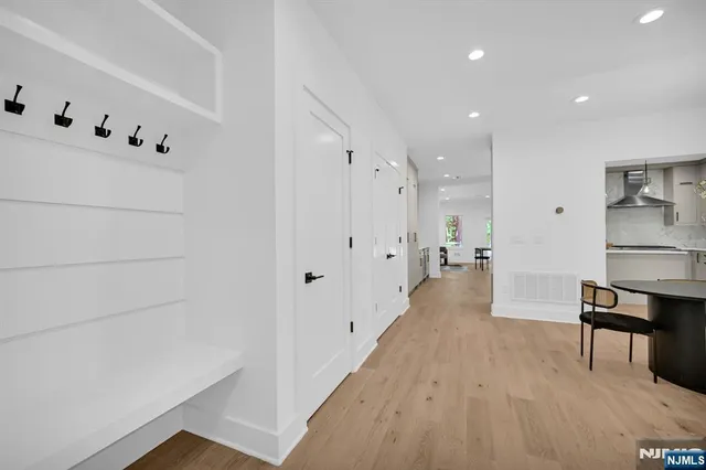 $1,699,000 | 25 Wardell Road, Livingston, NJ 07039