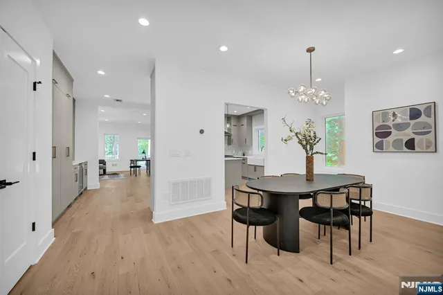 $1,699,000 | 25 Wardell Road, Livingston, NJ 07039