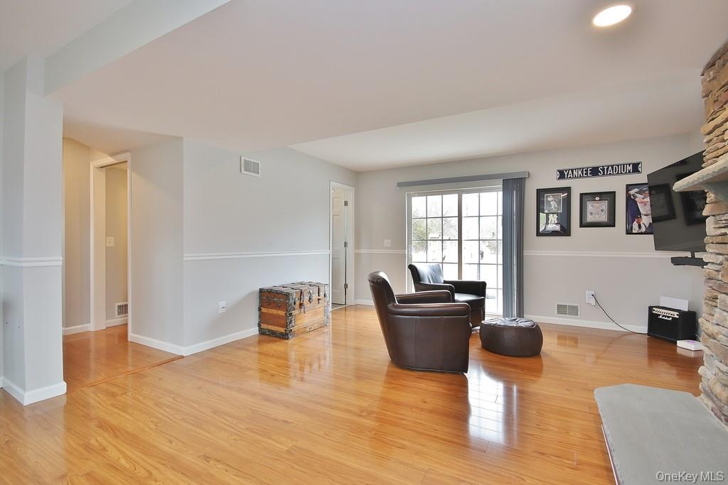 478 Lake Road New Windsor, NY 12553 - Photo 24 of 40