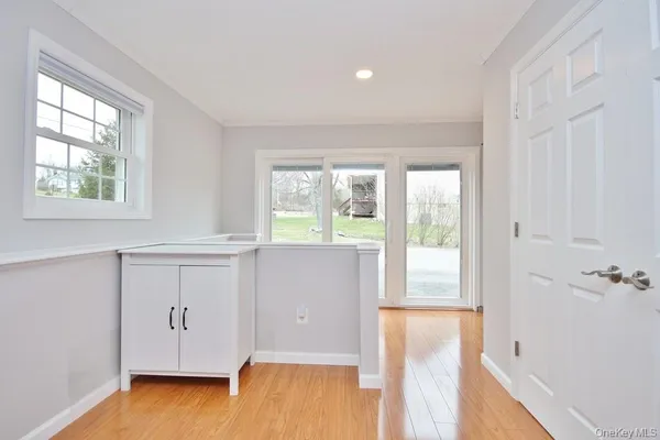 $4,000 | 478 Lake Road, New Windsor, NY 12553