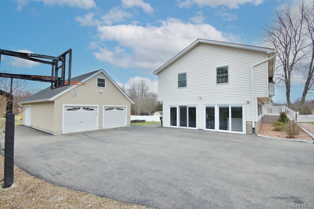 478 Lake Road New Windsor, NY 12553 - Photo 32 of 40