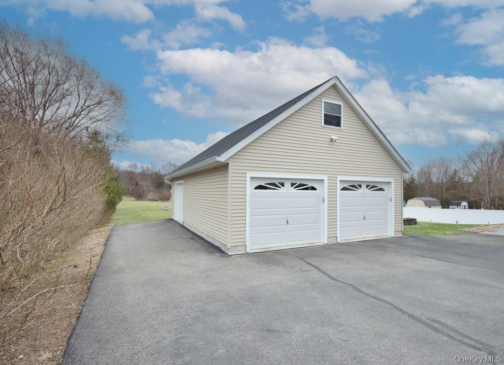 478 Lake Road New Windsor, NY 12553 - Photo 33 of 40