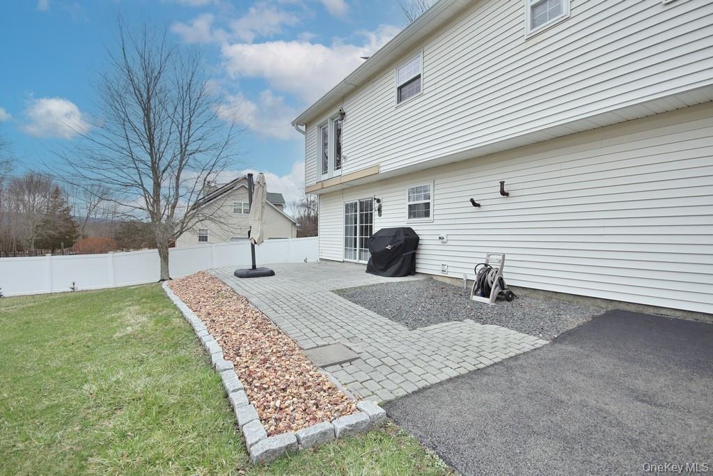 478 Lake Road New Windsor, NY 12553 - Photo 34 of 40