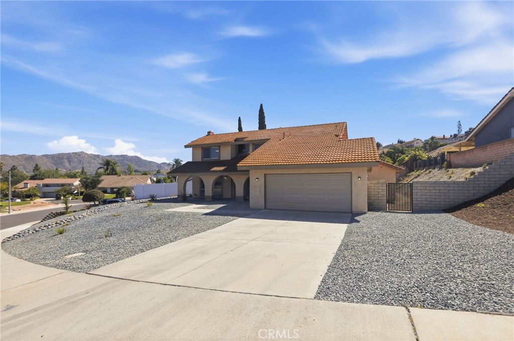 1420 Timberlane Drive Riverside, CA 92506 - Photo 3 of 61 a view of a house with a outdoor space