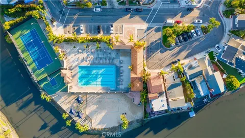 $3,579,000 | 354 62nd Street, Newport Beach, CA 92663