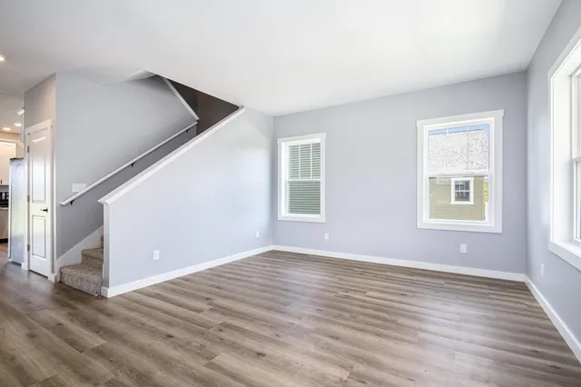 $350,000 | 652 Bungalow Drive, Nappanee, IN 46550