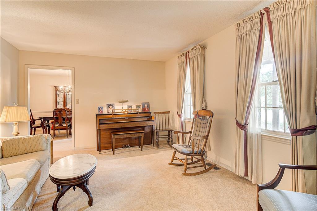 4995 Dock Davis Road Clemmons, NC 27012 - Photo 10 of 29 Gallery Image 10