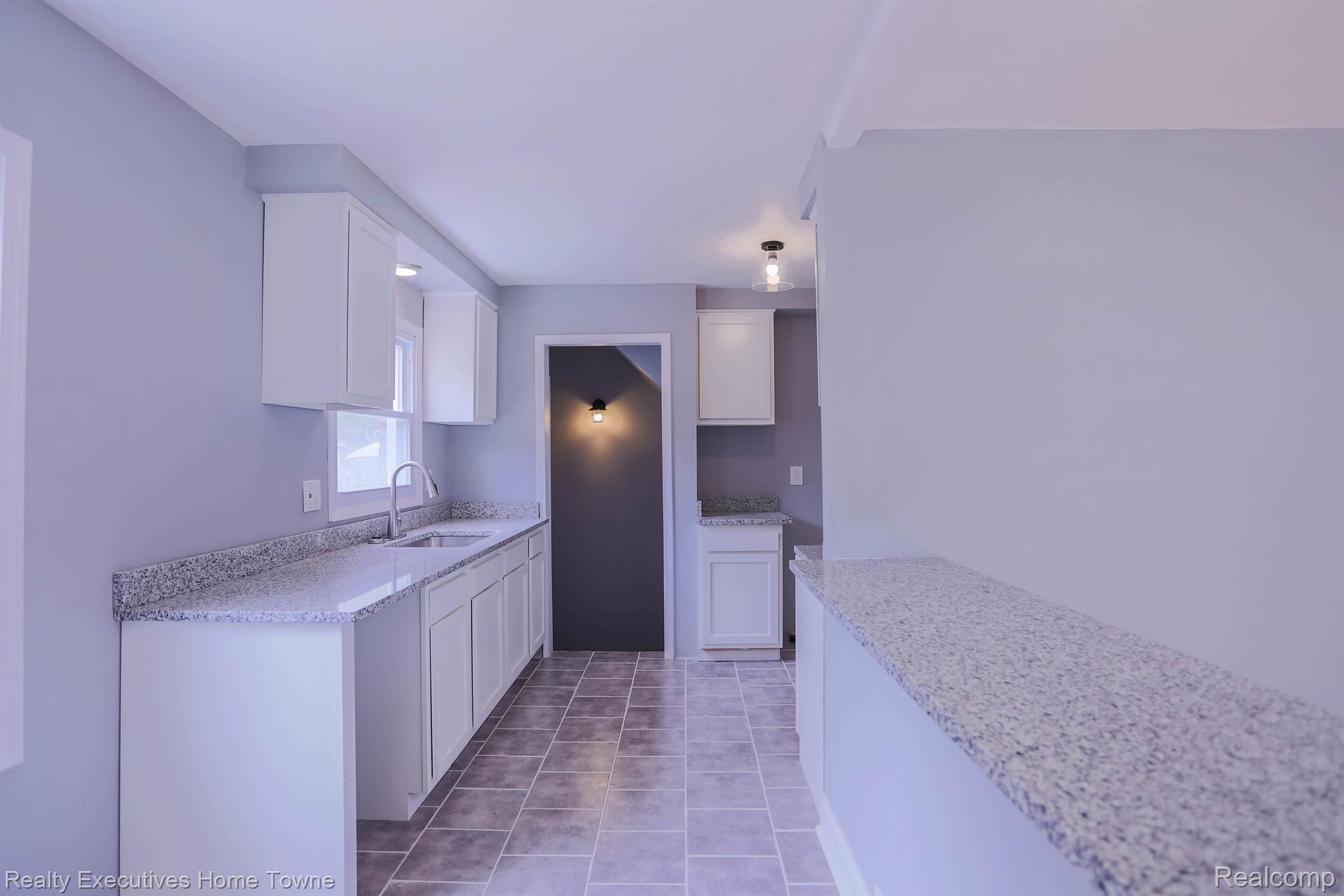 12897 Rutherford Street Detroit, MI 48227 - Photo 12 of 23 Gallery Image 12