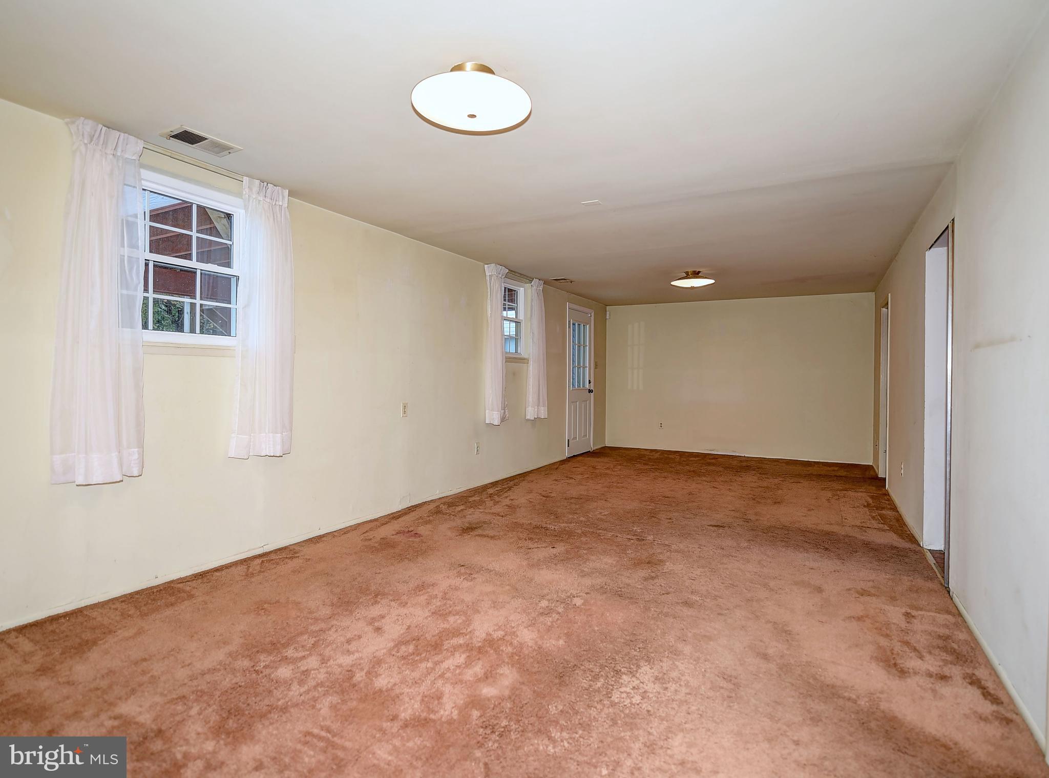 9200 Dogwood Road Baltimore, MD 21244 - Photo 15 of 25 a view of empty room