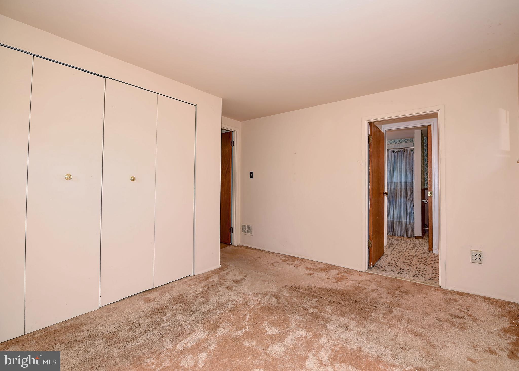 9200 Dogwood Road Baltimore, MD 21244 - Photo 16 of 25 a view of an empty room