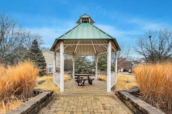 $435,000 | 2601 Burton Drive, Westchester, IL 60154