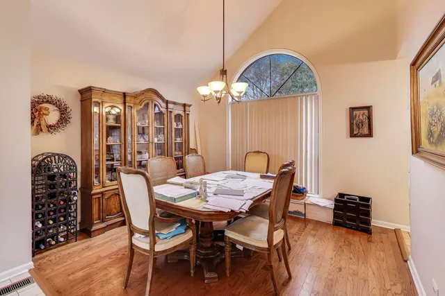 $445,000 | 2601 Burton Drive, Unit 1012834, Westchester, IL 60154