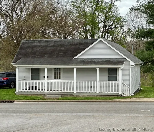 $195,000 | 701 East Hackberry Street, Salem, IN 47167
