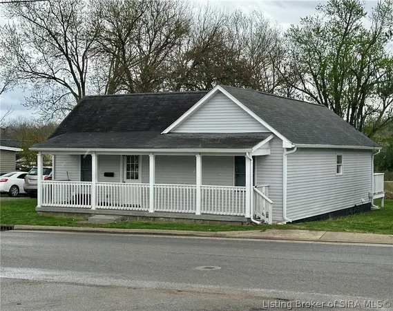 $195,000 | 701 East Hackberry Street, Salem, IN 47167