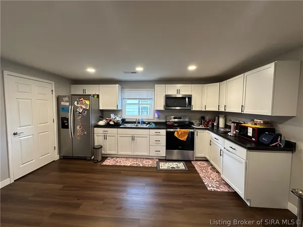 $195,000 | 701 East Hackberry Street, Salem, IN 47167