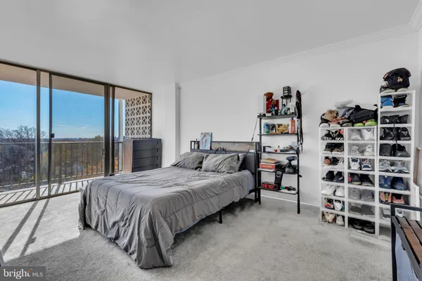 $279,900 | 3333 University Boulevard West, Unit 1008, Kensington, MD 20895