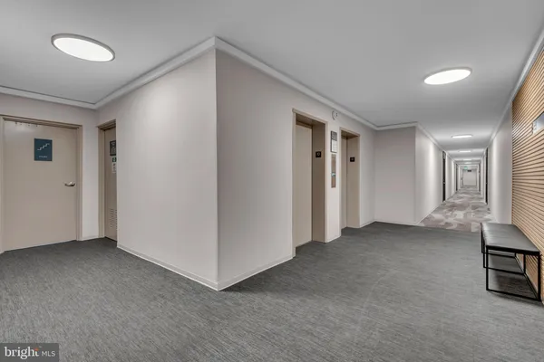 $279,900 | 3333 University Boulevard West, Unit 1008, Kensington, MD 20895