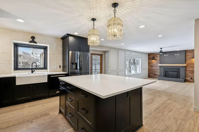 $749,900 | 13620 Georgia Drive, Apple Valley, MN 55124