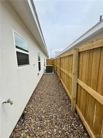 $1,150 | 3000 West Driftwood Street, Unit 2, Edinburg, TX 78541