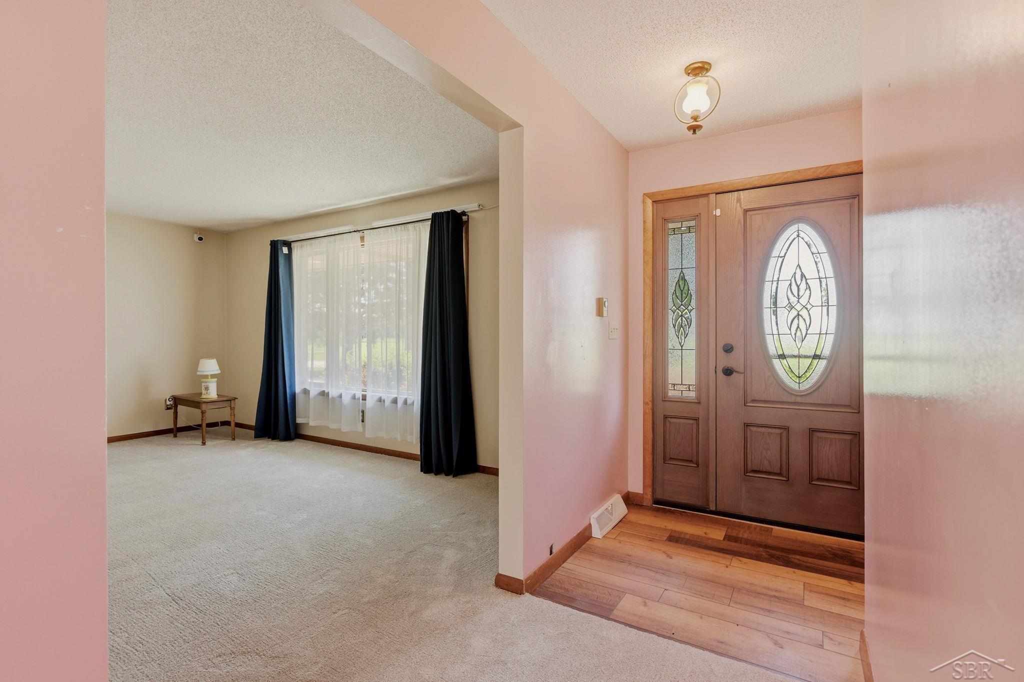 8530 South Orr Road Freeland, MI 48623 - Photo 7 of 61