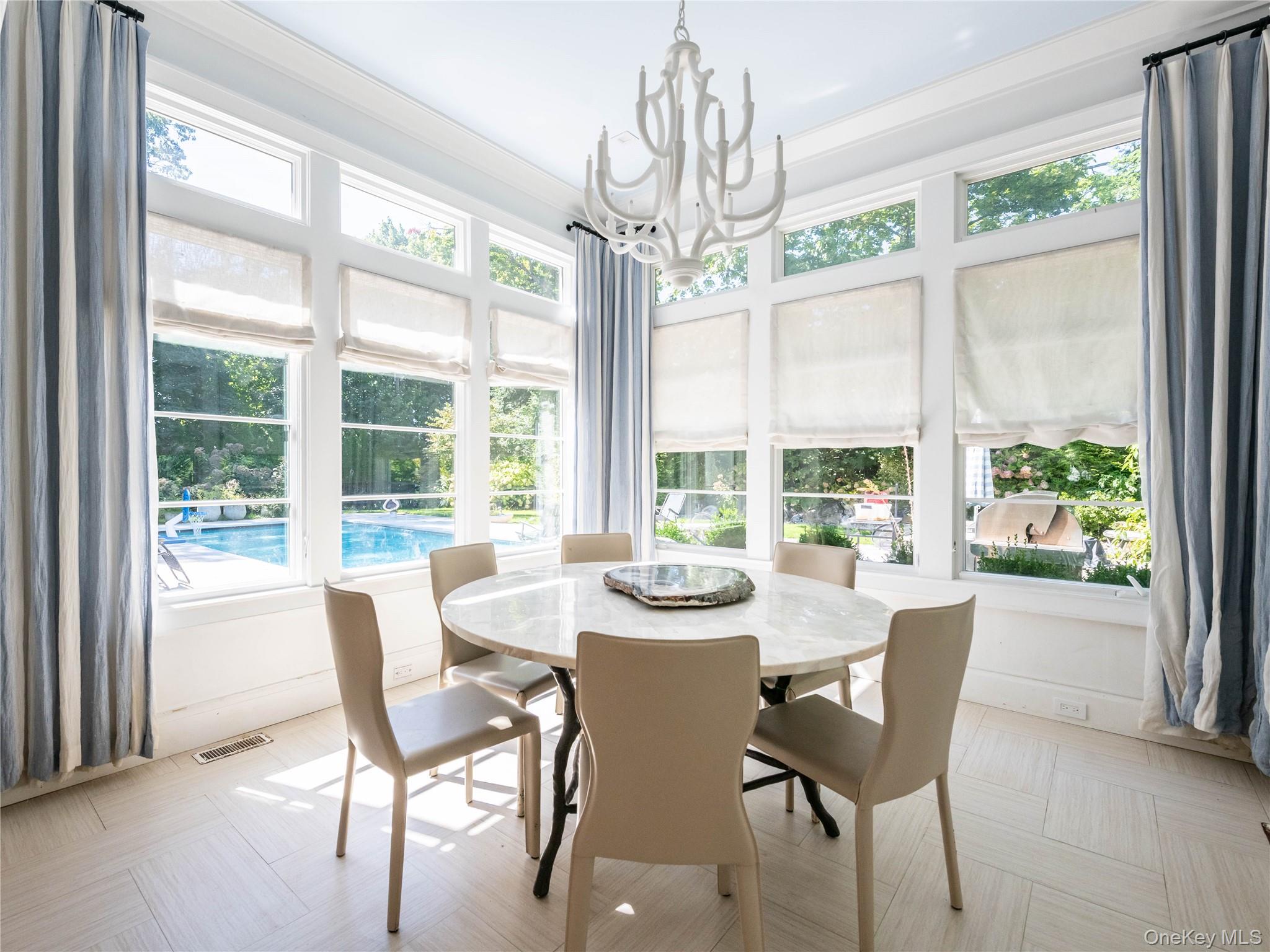 16 Ridge Drive East Great Neck, NY 11021 - Photo 13 of 50 Breakfast Room