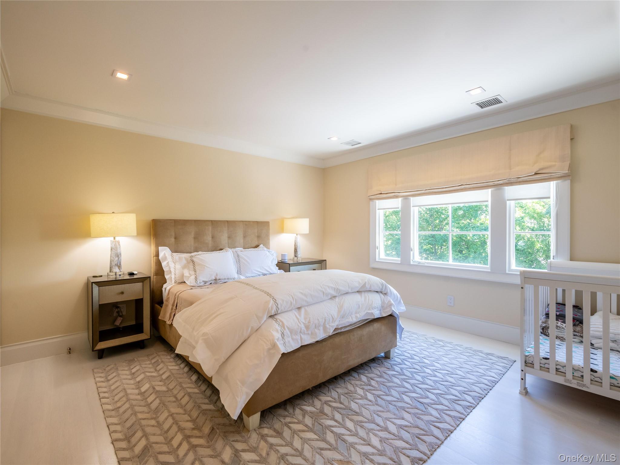 16 Ridge Drive East Great Neck, NY 11021 - Photo 36 of 50 Bedroom