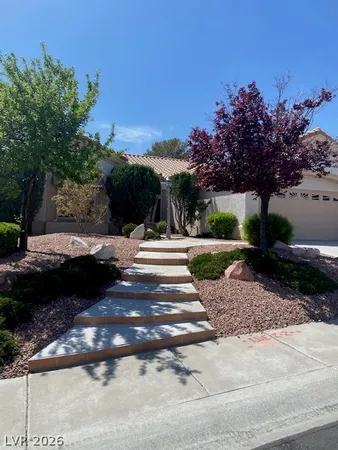 $2,527 | 10013 Woodhouse Drive, Las Vegas, NV 89134