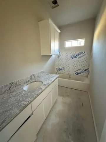 $413,900 | 1201 Anthony Street, Gainesville, TX 76240