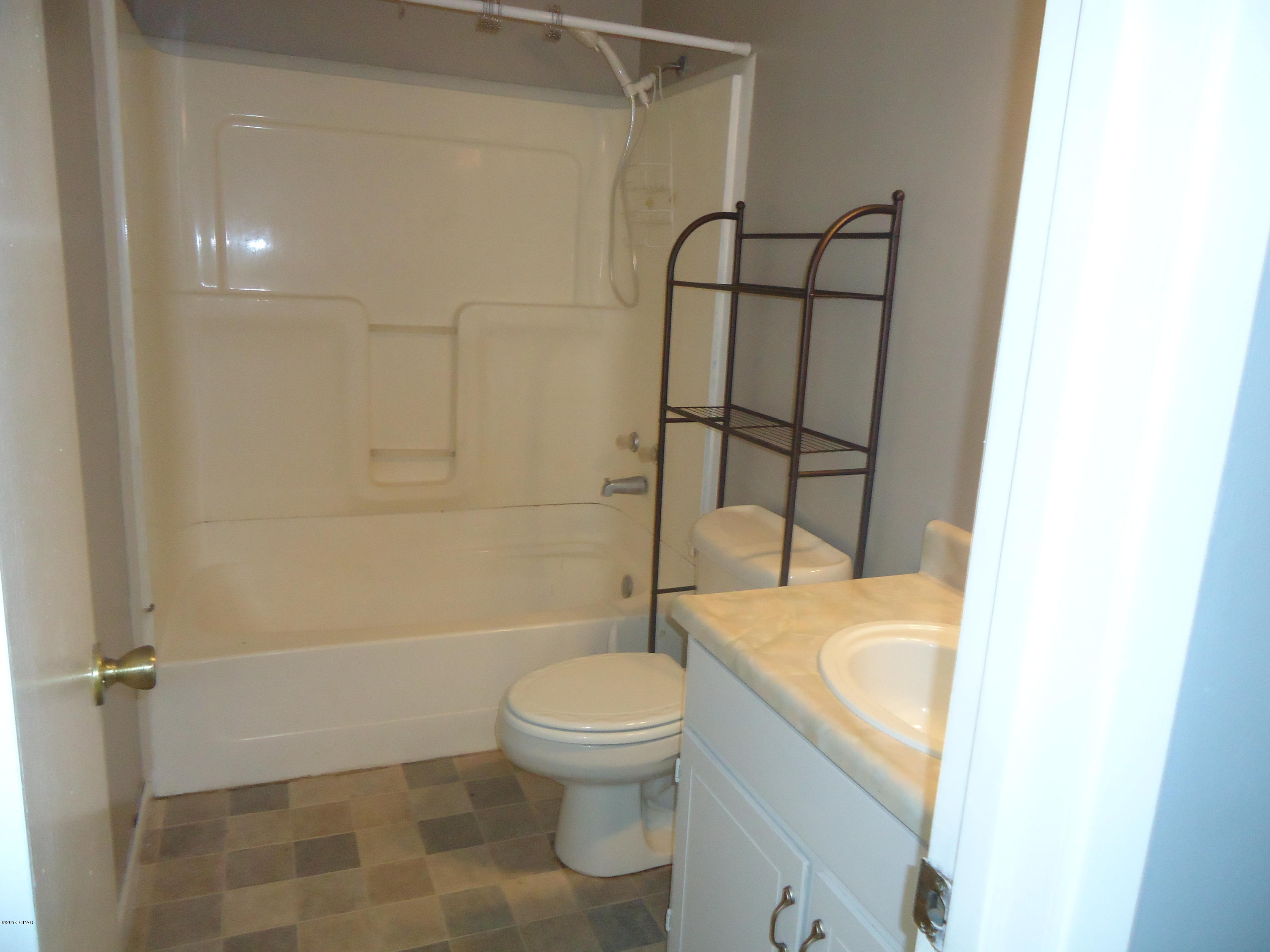 2131 Morris Road Cottondale, FL 32431 - Photo 18 of 19