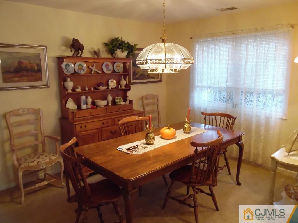 67 A Winthrop Road Monroe Township, NJ 08831 - Photo 7 of 22 Gallery Image 7